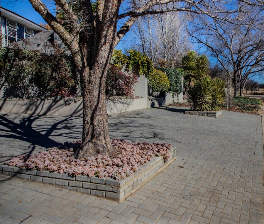 Commercial Property for Sale in Heilbron Free State